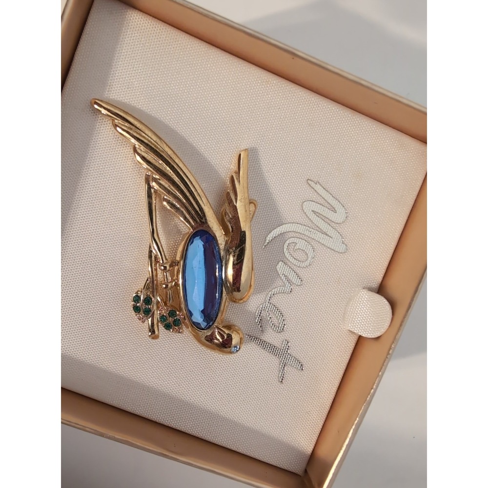 Vtg. Monet Signed Gold Toned Bird Brooch Blue Jelly Belly Carbochon & Green - Picture 2 of 5